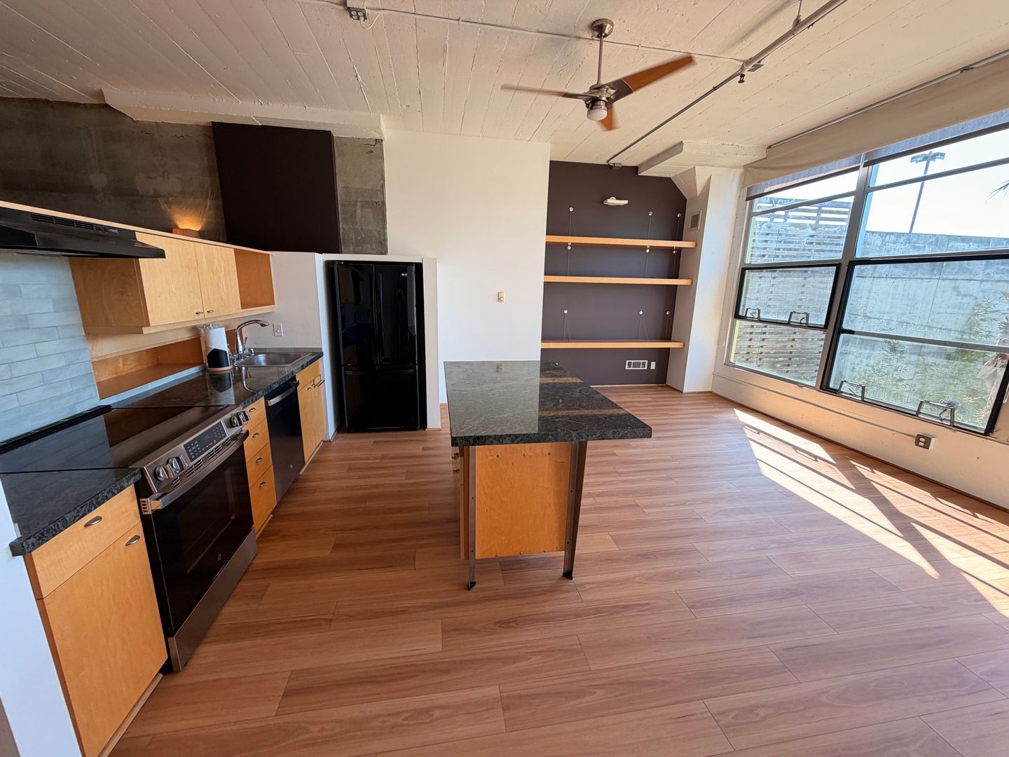 1500 Park Ave Unit 303 - Emeryville - California - 1 bed, 1 bath rental property