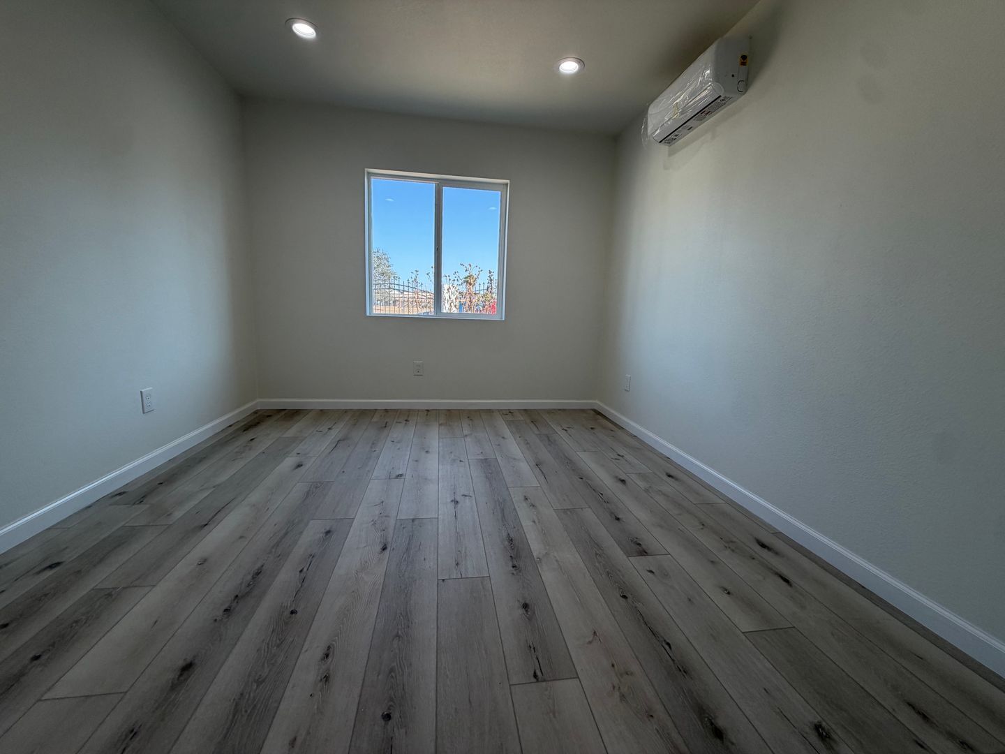 1528 Los Robles - Sacramento - California - 3 bed, 2 bath rental property