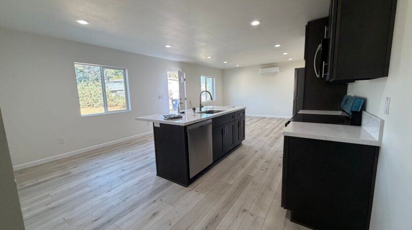 1528 Los Robles - Sacramento - California - 3 bed, 2 bath rental property