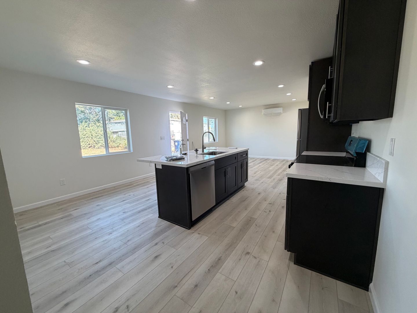 1528 Los Robles - Sacramento - California - 3 bed, 2 bath rental property