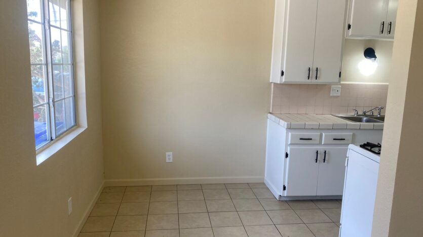 15466 3rd St. - 15468 - Victorville - California - 1 bed, 1 bath rental property