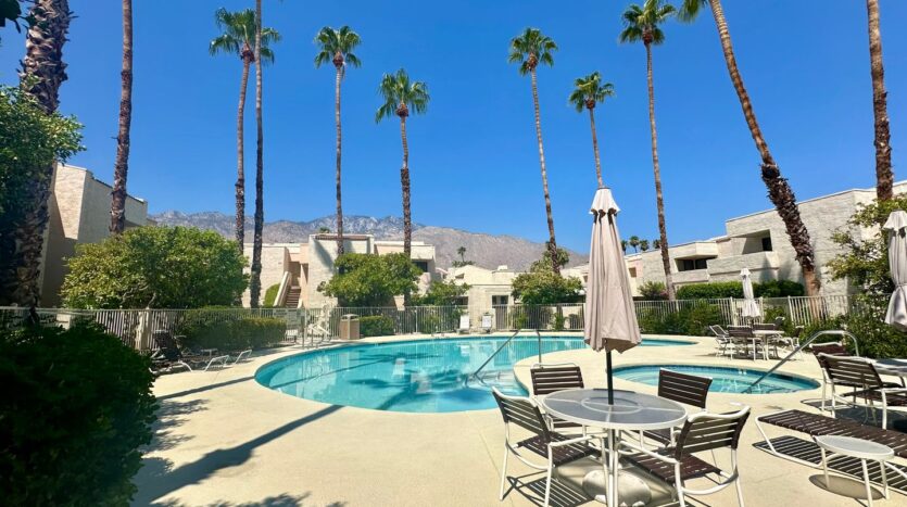 1631 S Cerritos Drive - Palm Springs - California - 2 bed, 2 bath rental property