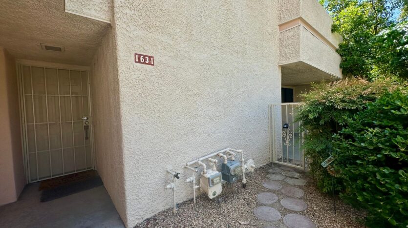 1631 S Cerritos Drive - Palm Springs - California - 2 bed, 2 bath rental property