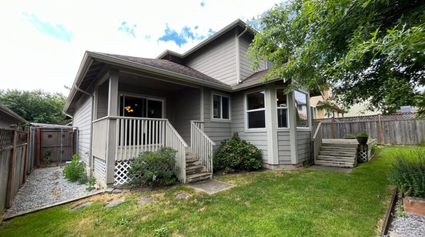 1661 Fruitland Drive  - Bellingham - Washington - 3 bed, 3 bath rental property