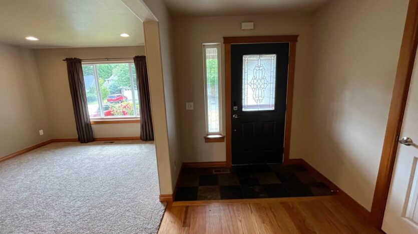 1661 Fruitland Drive  - Bellingham - Washington - 3 bed, 3 bath rental property