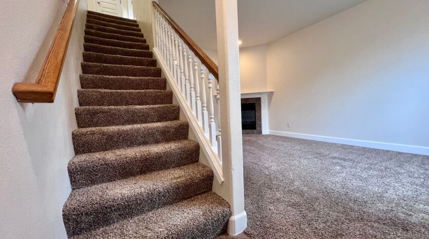 16783 NE Halsey St. - Portland - Oregon - 3 bed, 2.5 bath rental property