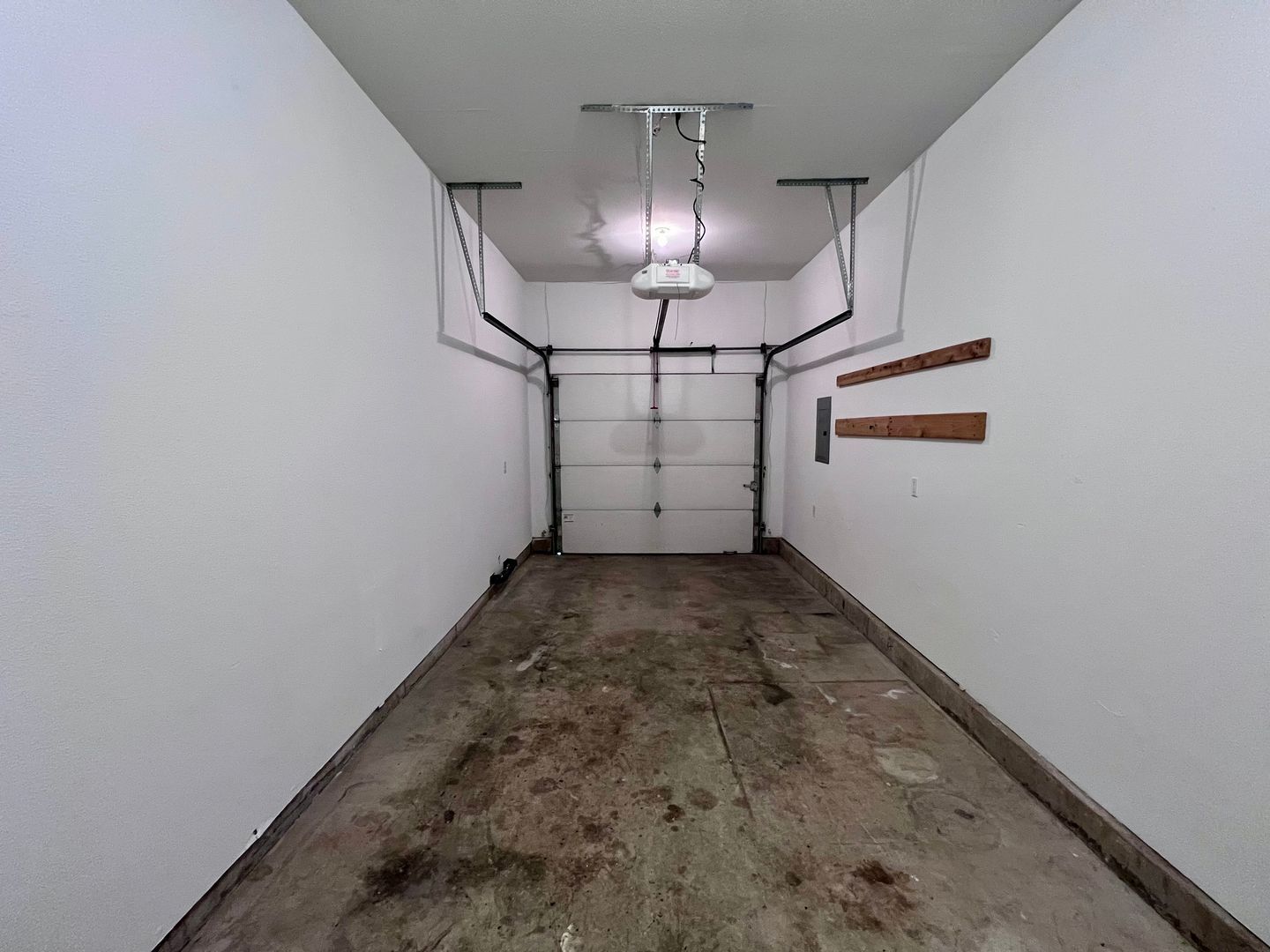 16783 NE Halsey St. - Portland - Oregon - 3 bed, 2.5 bath rental property