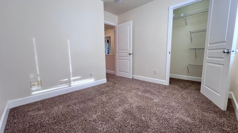 16783 NE Halsey St. - Portland - Oregon - 3 bed, 2.5 bath rental property