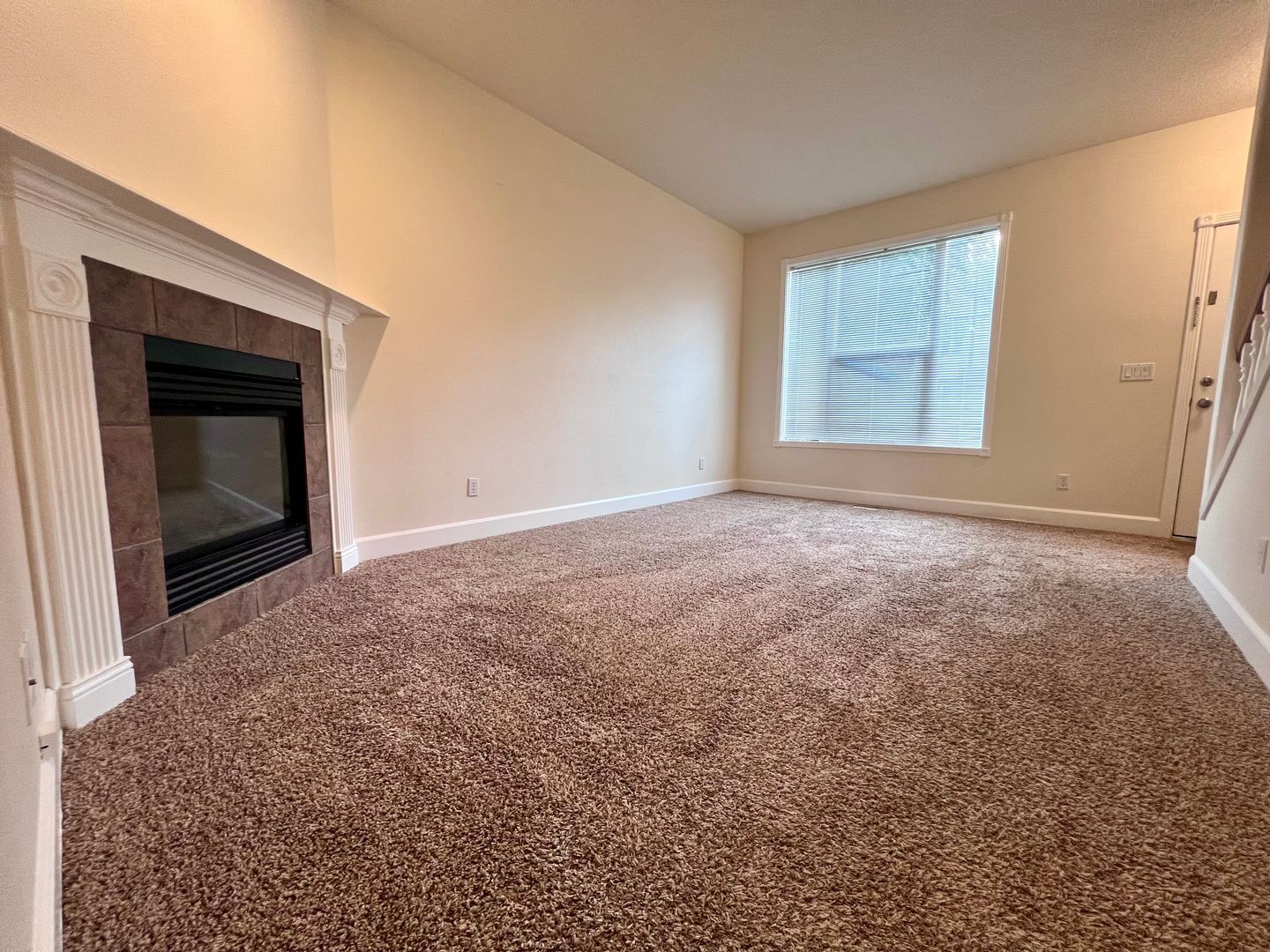 16783 NE Halsey St. - Portland - Oregon - 3 bed, 2.5 bath rental property