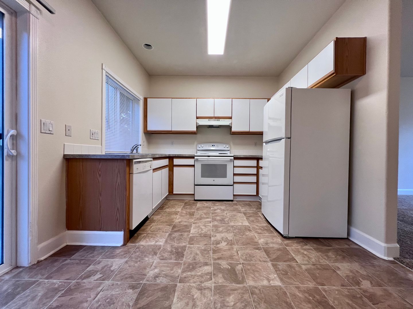 16783 NE Halsey St. - Portland - Oregon - 3 bed, 2.5 bath rental property