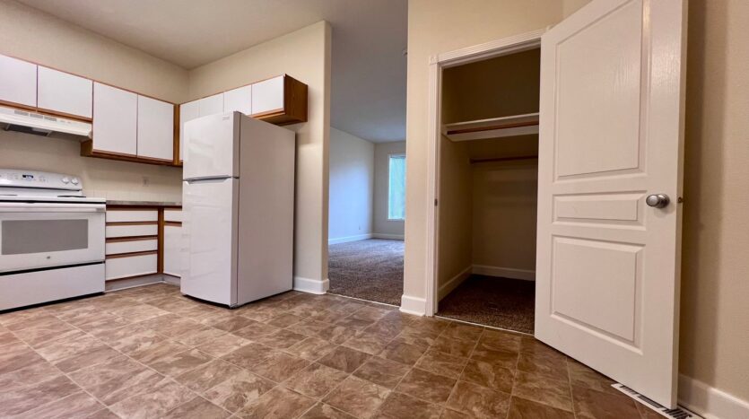 16783 NE Halsey St. - Portland - Oregon - 3 bed, 2.5 bath rental property