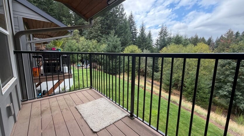 16825 Chula Vista Ave.  - Sandy - Oregon - 3 bed, 3 bath rental property