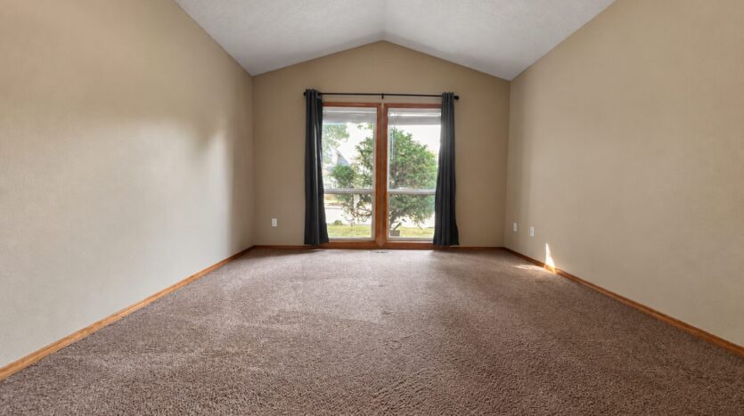 17027 SW Lynnly Way - Sherwood - Oregon - 3 bed, 2 bath rental property