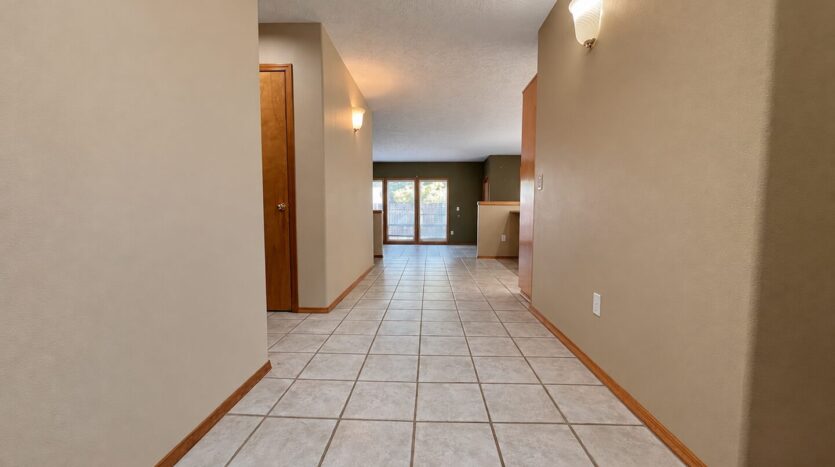 17027 SW Lynnly Way - Sherwood - Oregon - 3 bed, 2 bath rental property
