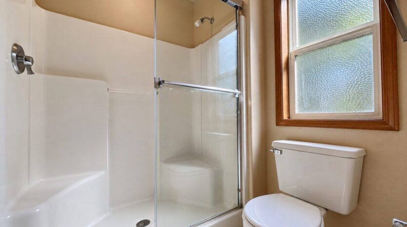 17027 SW Lynnly Way - Sherwood - Oregon - 3 bed, 2 bath rental property