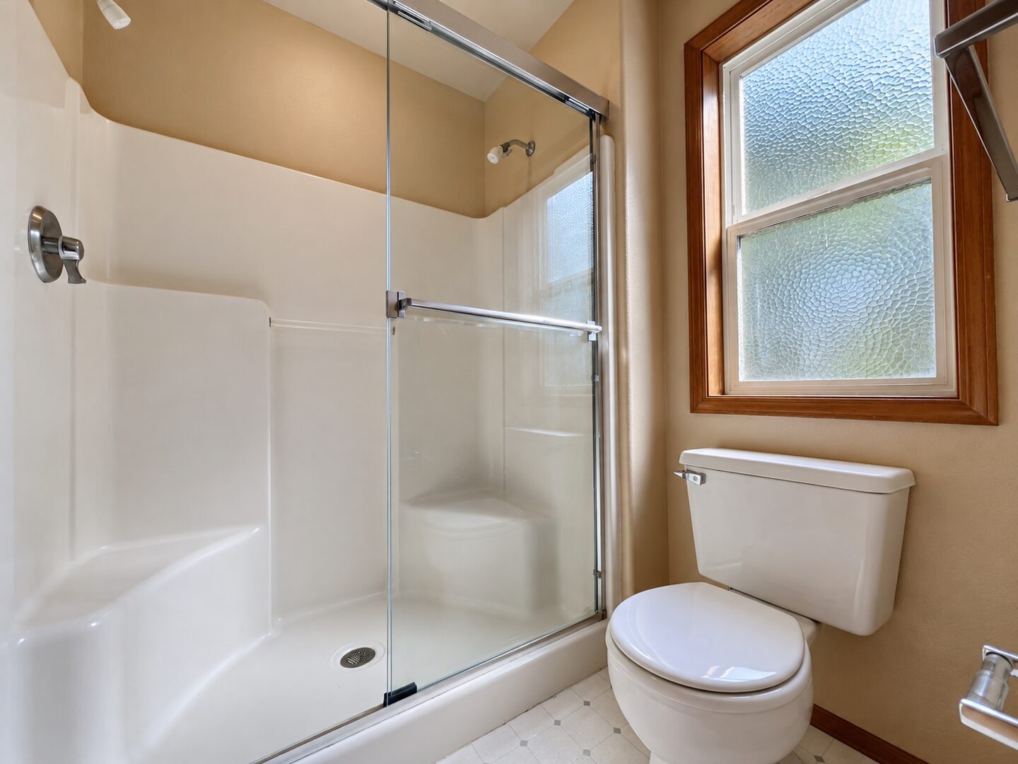 17027 SW Lynnly Way - Sherwood - Oregon - 3 bed, 2 bath rental property