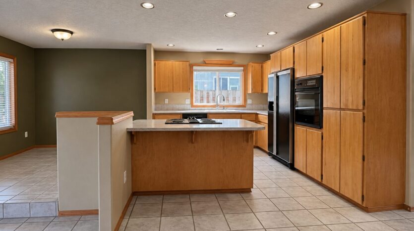 17027 SW Lynnly Way - Sherwood - Oregon - 3 bed, 2 bath rental property