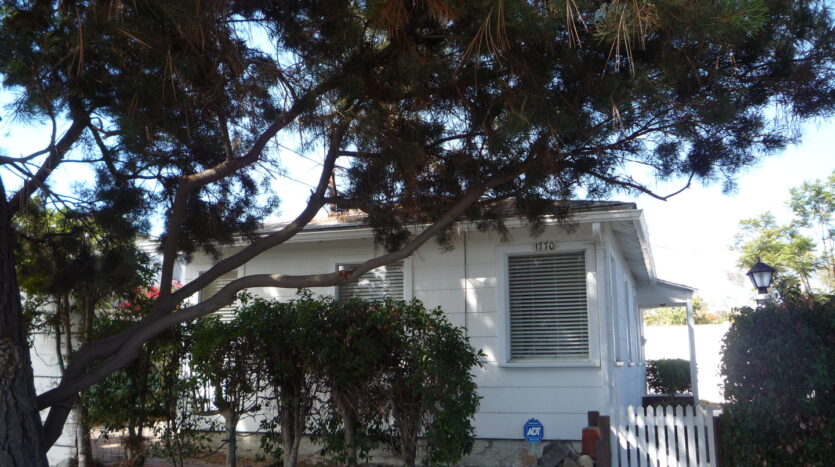 1770 Fortuna Ave. - San Diego - California - 2 bed, 1 bath rental property