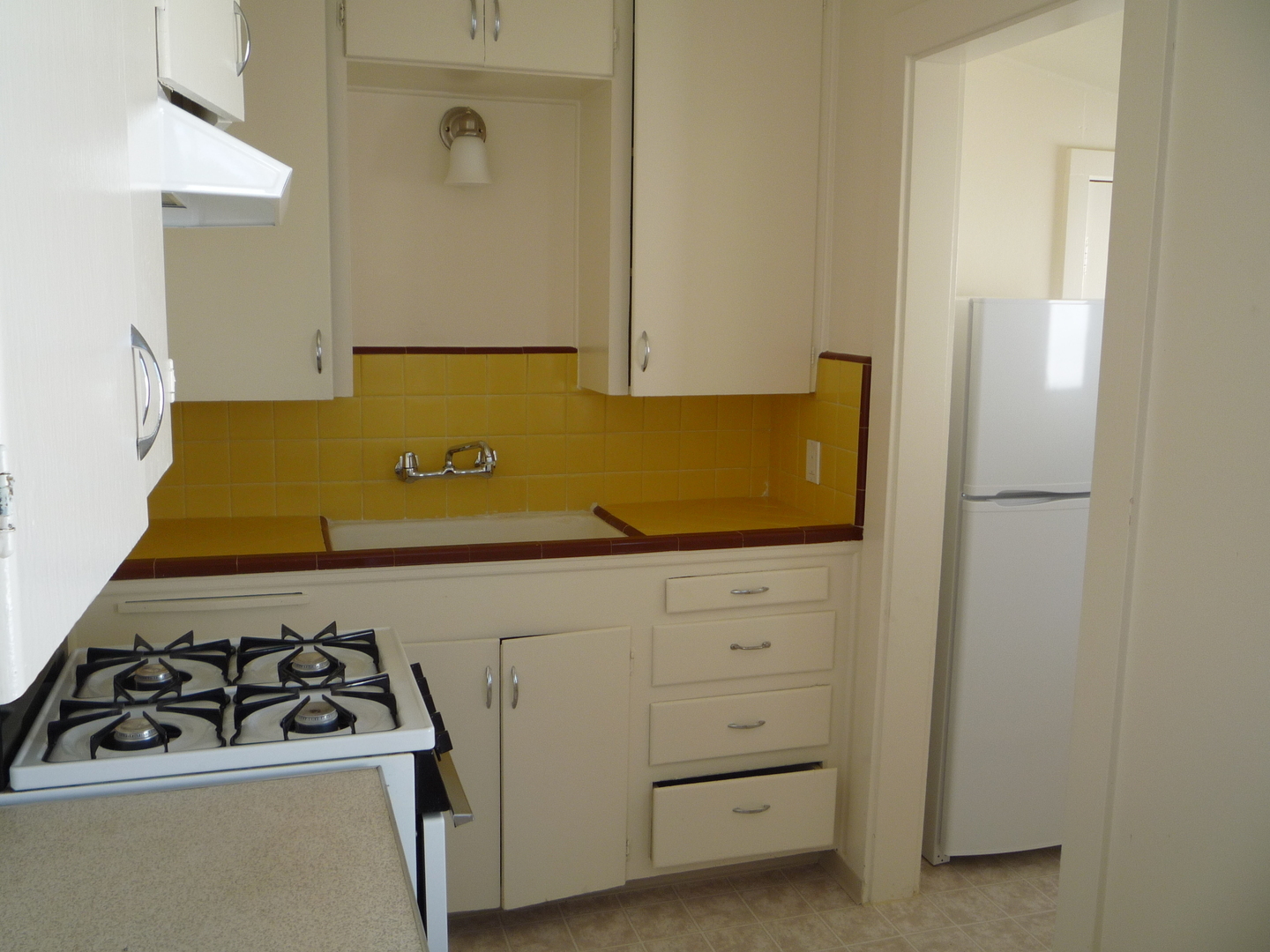 1770 Fortuna Ave. - San Diego - California - 2 bed, 1 bath rental property