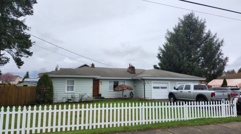 1873 Martin Road - Mount Vernon - Washington - 3 bed, 2 bath rental property