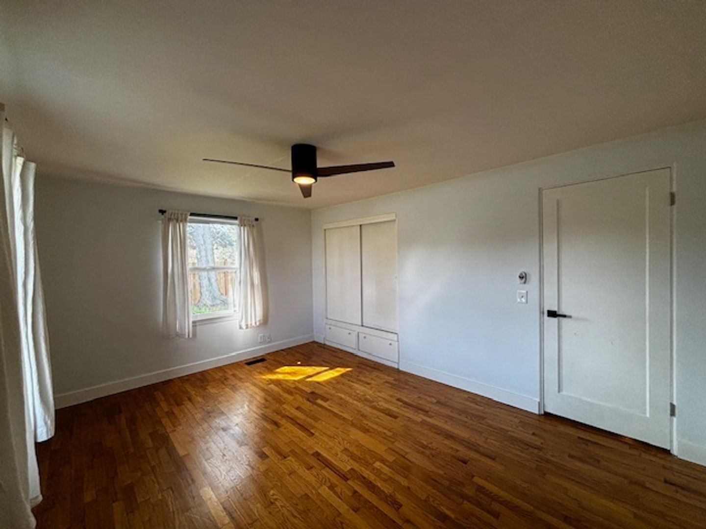1873 Martin Road - Mount Vernon - Washington - 3 bed, 2 bath rental property