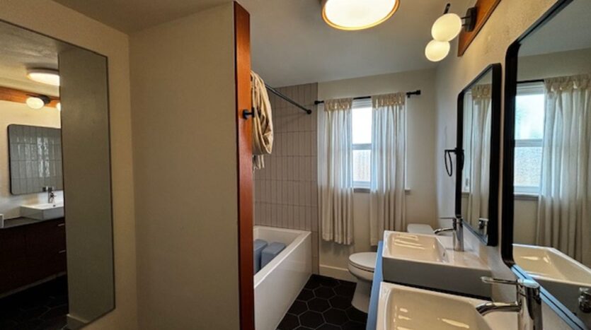 1873 Martin Road - Mount Vernon - Washington - 3 bed, 2 bath rental property