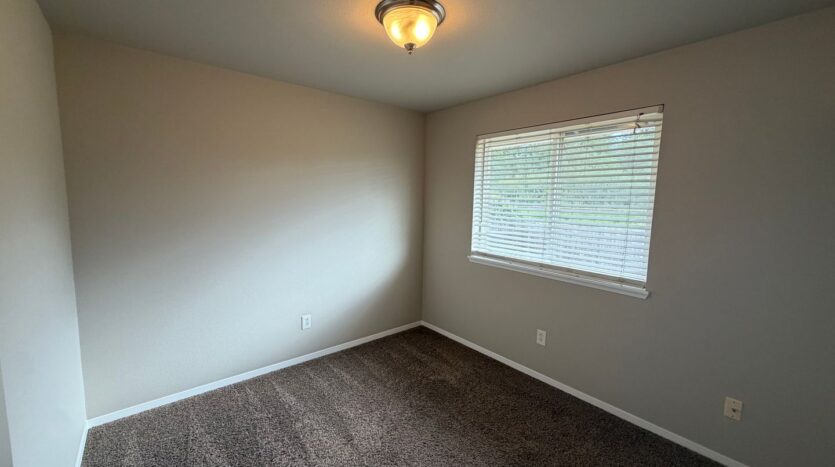 214 Washington Blvd - Algona - Washington - 3 bed, 2 bath rental property