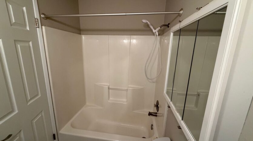 214 Washington Blvd - Algona - Washington - 3 bed, 2 bath rental property