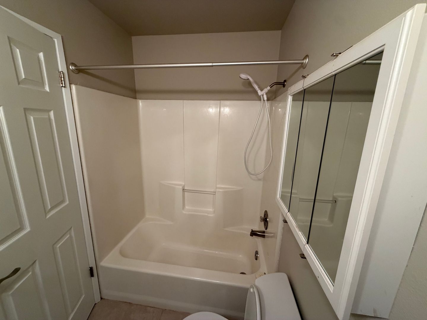 214 Washington Blvd - Algona - Washington - 3 bed, 2 bath rental property