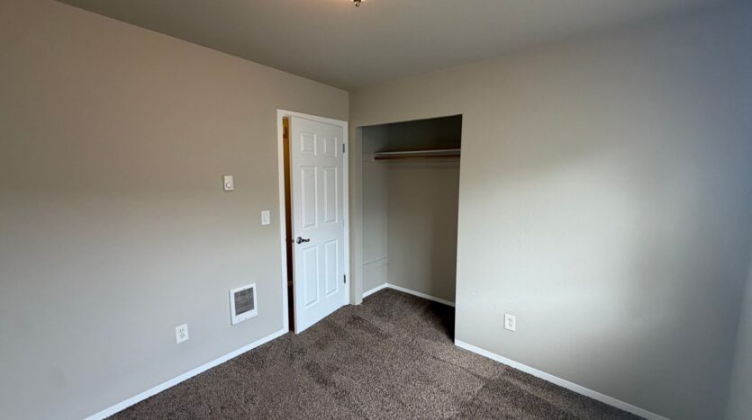 214 Washington Blvd - Algona - Washington - 3 bed, 2 bath rental property