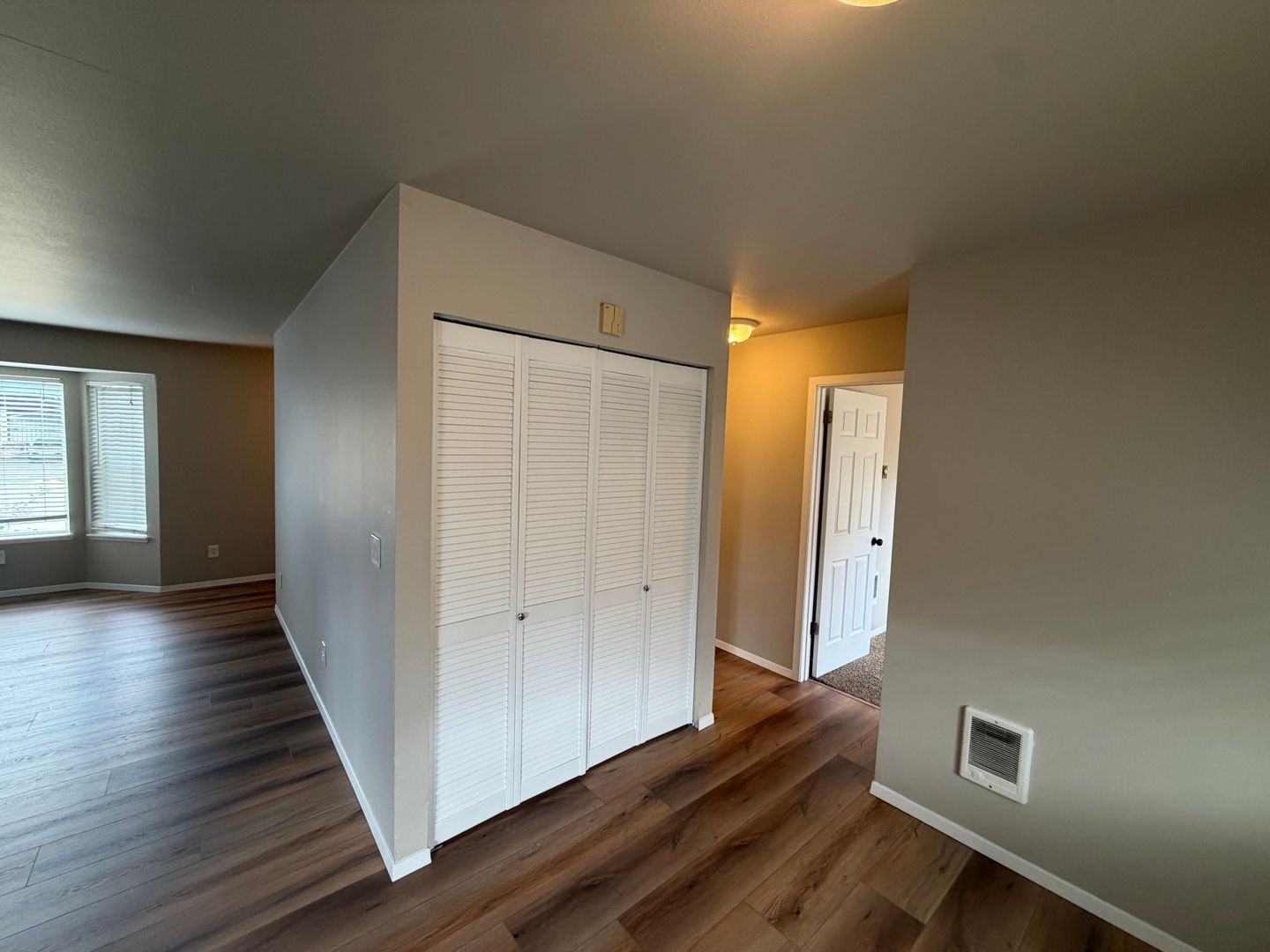 214 Washington Blvd - Algona - Washington - 3 bed, 2 bath rental property