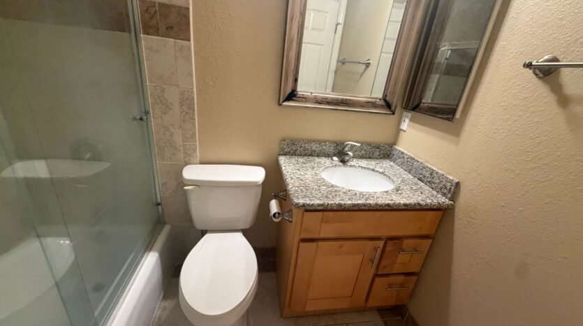 2166 Montgomery Ave #E - Encinitas - California - 1 bath rental property