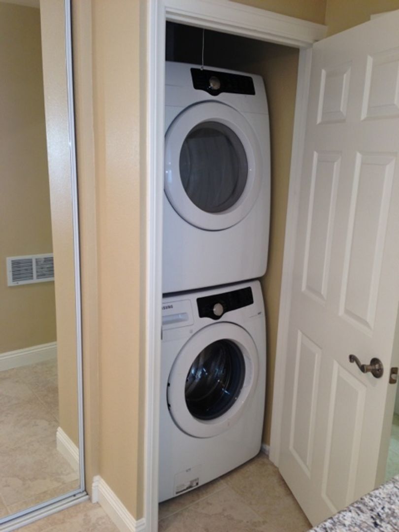 2166 Montgomery Ave #E - Encinitas - California - 1 bath rental property