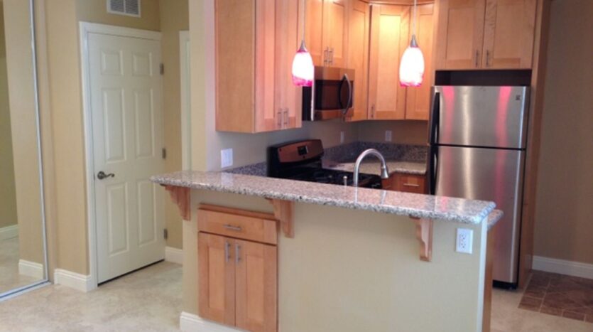 2166 Montgomery Ave #E - Encinitas - California - 1 bath rental property
