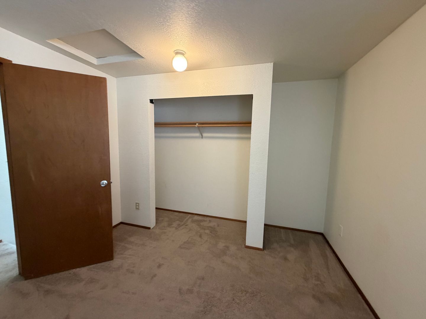 21713 80th Ave W - Edmonds - Washington - 2 bed, 1.5 bath rental property