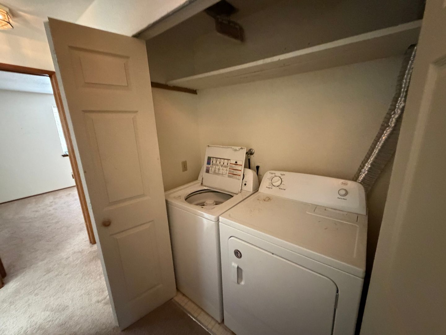 21713 80th Ave W - Edmonds - Washington - 2 bed, 1.5 bath rental property