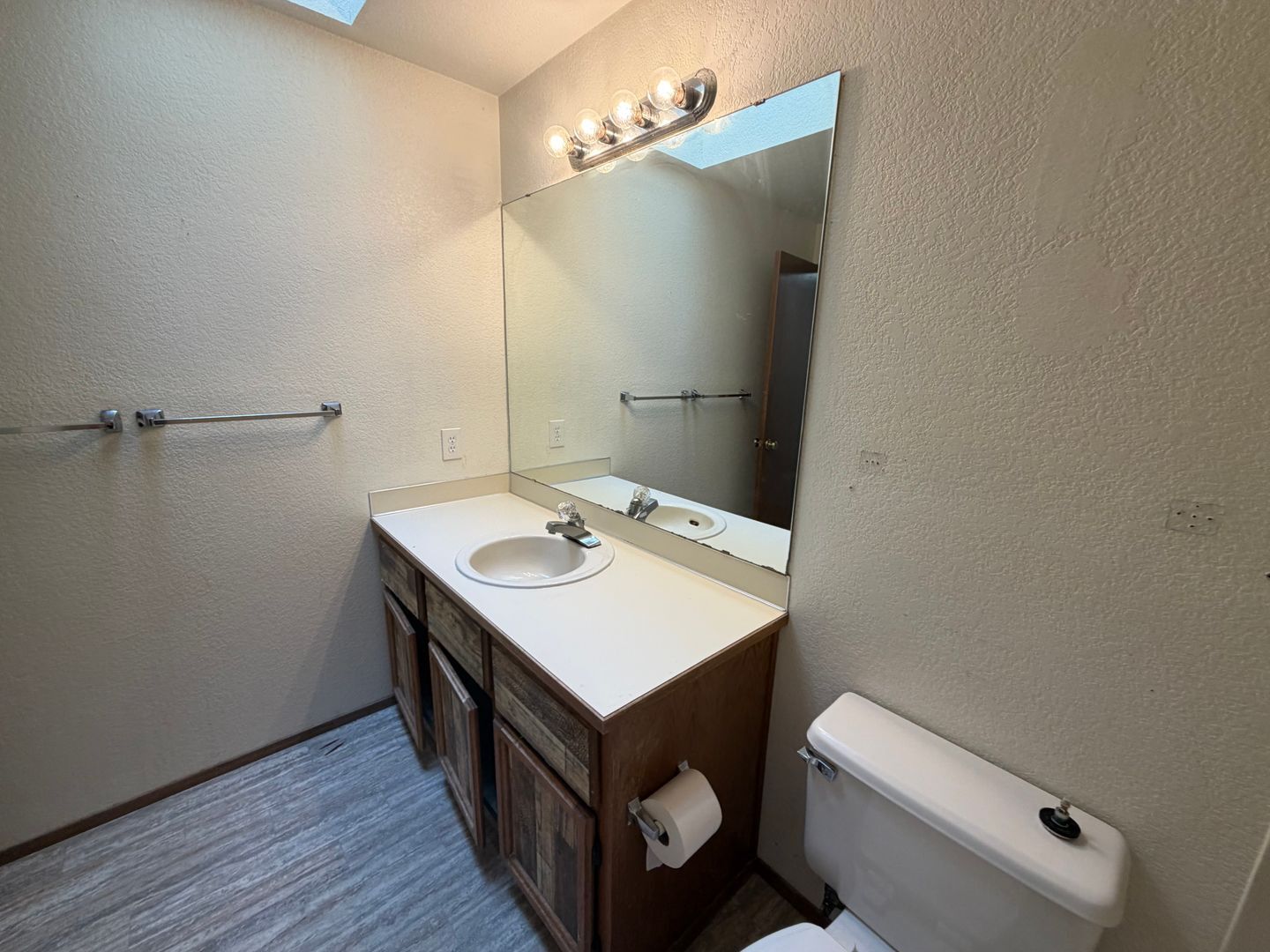 21713 80th Ave W - Edmonds - Washington - 2 bed, 1.5 bath rental property