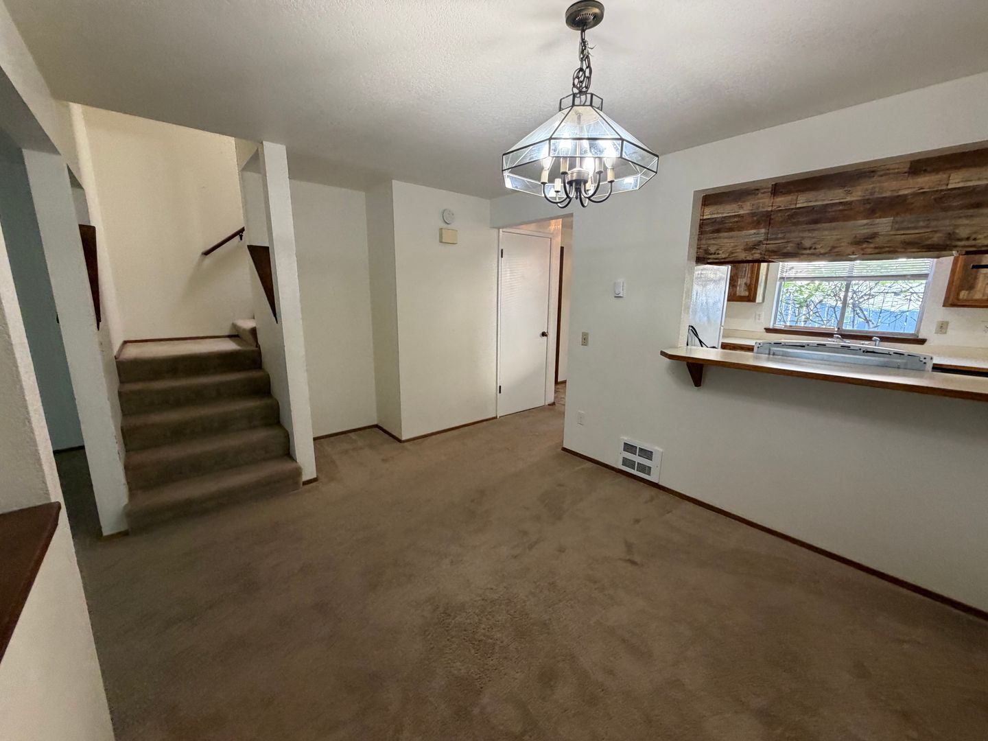 21713 80th Ave W - Edmonds - Washington - 2 bed, 1.5 bath rental property