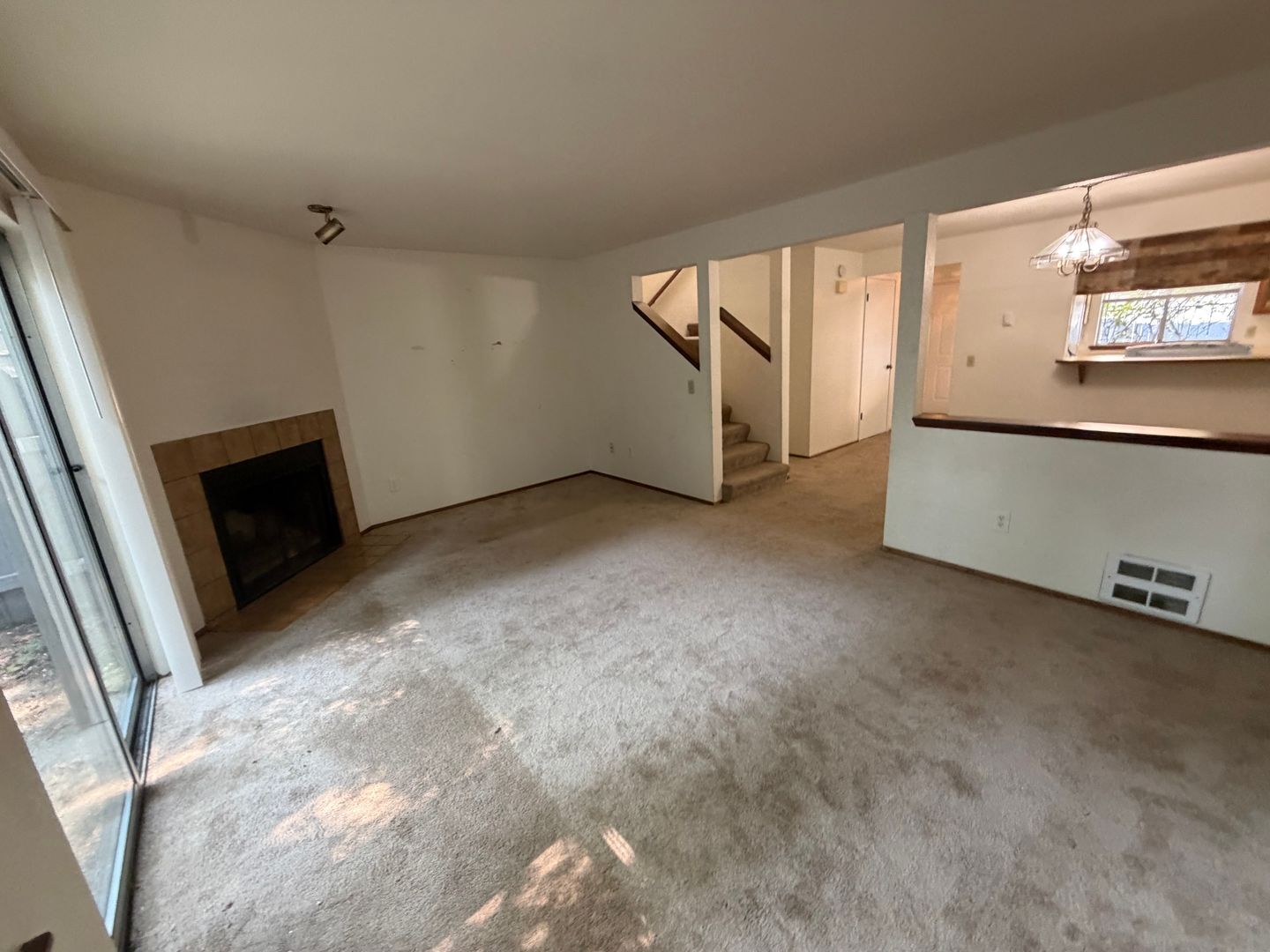 21713 80th Ave W - Edmonds - Washington - 2 bed, 1.5 bath rental property