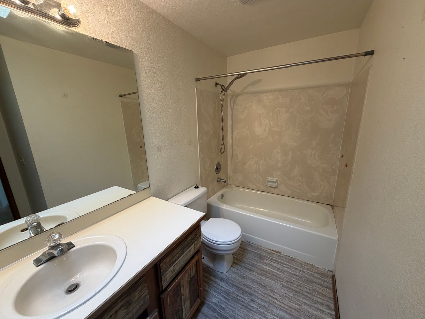 21713 80th Ave W - Edmonds - Washington - 2 bed, 1.5 bath rental property