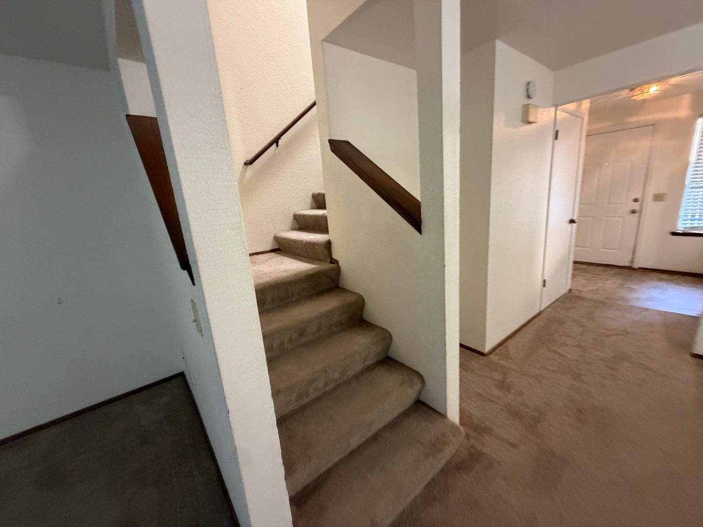 21713 80th Ave W - Edmonds - Washington - 2 bed, 1.5 bath rental property