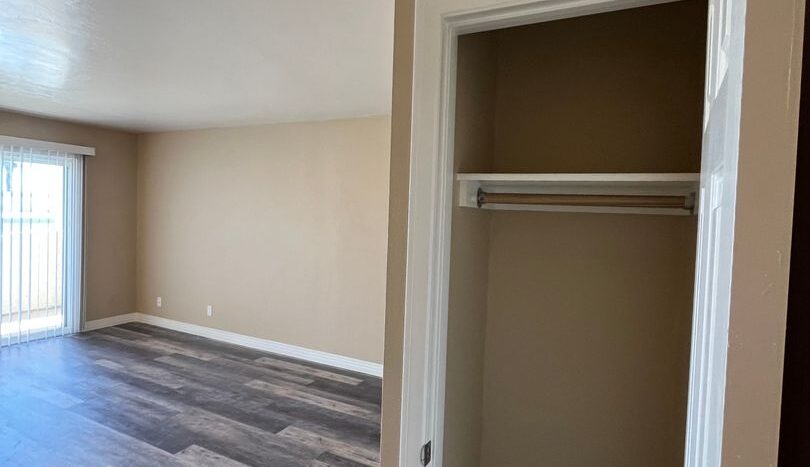 2174 Montgomery Ave #A - Encinitas - California - 2 bed, 1 bath rental property