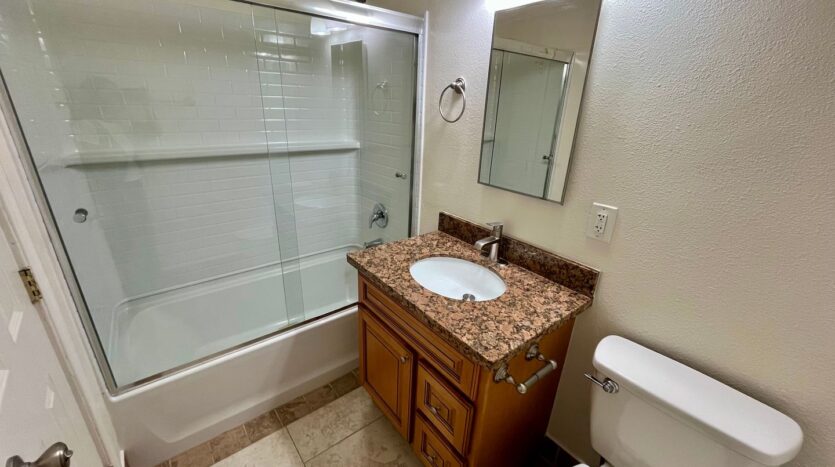 2174 Montgomery Ave #A - Encinitas - California - 2 bed, 1 bath rental property