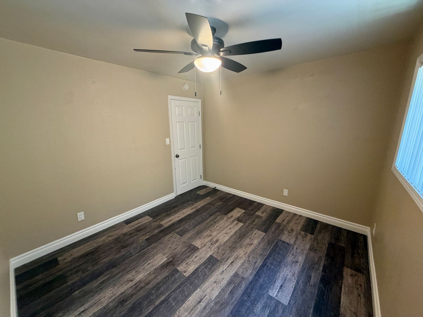 2174 Montgomery Ave #A - Encinitas - California - 2 bed, 1 bath rental property