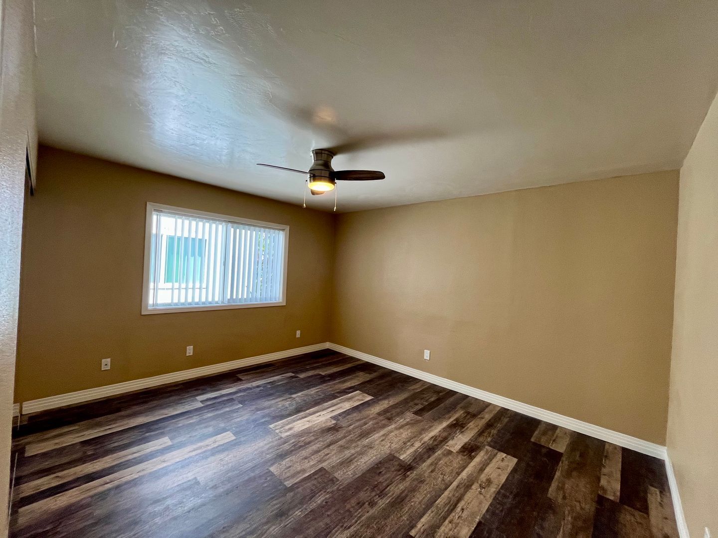 2174 Montgomery Ave #A - Encinitas - California - 2 bed, 1 bath rental property