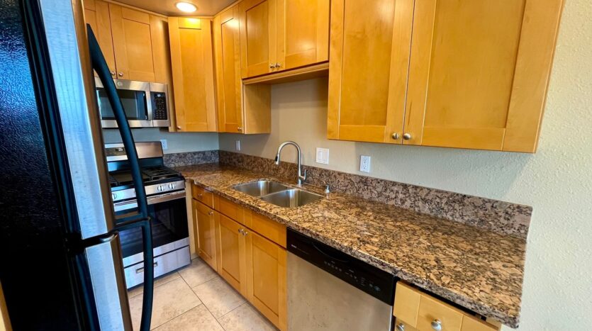 2174 Montgomery Ave #A - Encinitas - California - 2 bed, 1 bath rental property