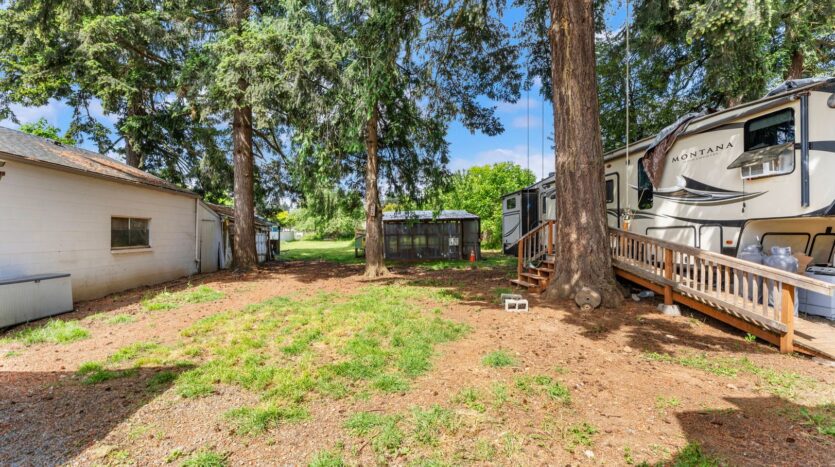 2237 SE 139th Ave  - Portland - Oregon - 3 bed, 2 bath rental property