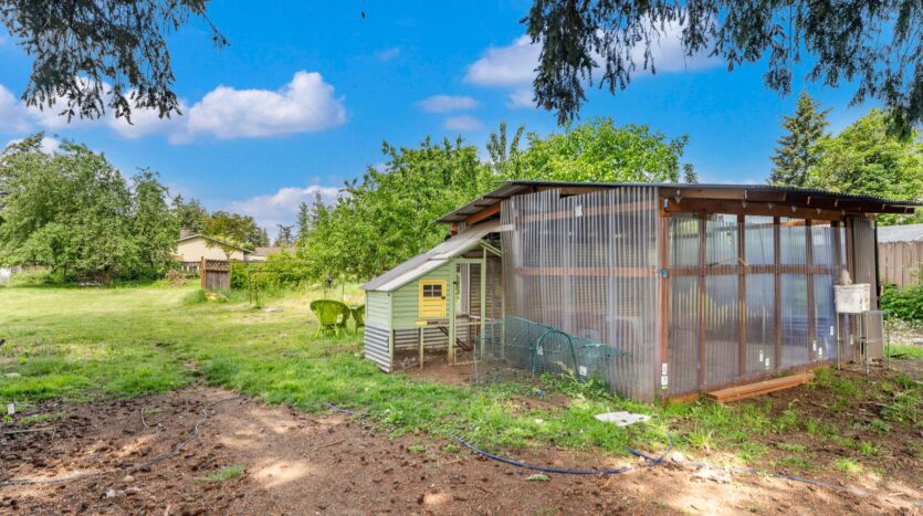 2237 SE 139th Ave  - Portland - Oregon - 3 bed, 2 bath rental property