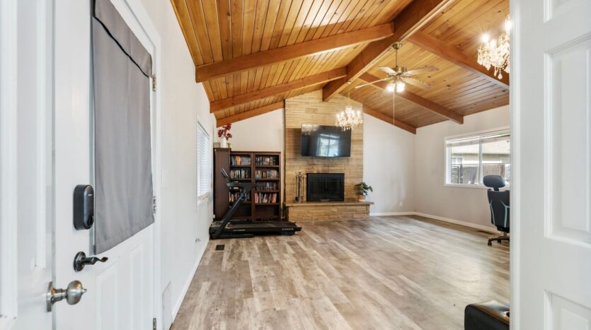 2237 SE 139th Ave  - Portland - Oregon - 3 bed, 2 bath rental property