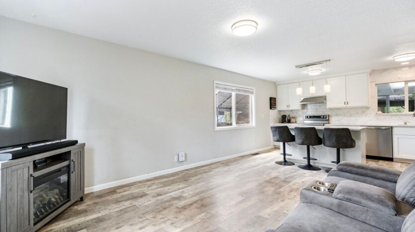 2237 SE 139th Ave  - Portland - Oregon - 3 bed, 2 bath rental property